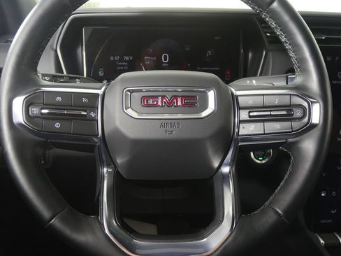 Used 2025 GMC Terrain Elevation w/ Black Edition AWD/4WD image 18