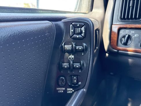 Used 1996 Jeep Grand Cherokee Laredo AWD/4WD image 21