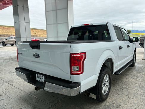 Used 2015 Ford F150 XLT w/ Equipment Group 301A Mid AWD/4WD image 15