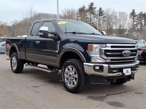 Used 2022 Ford F350 Lariat w/ Chrome Package image 28