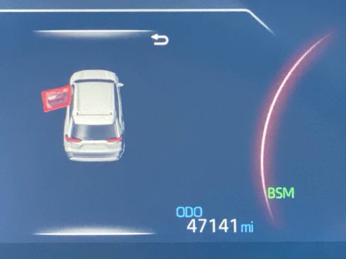 Used 2023 Toyota RAV4 LE image 37