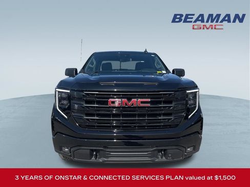 Used 2022 GMC Sierra 1500 Elevation AWD/4WD image 2
