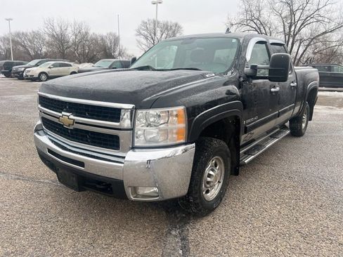Used 2007 Chevrolet Silverado 2500 LT w/ 1LT Convenience Package image 3