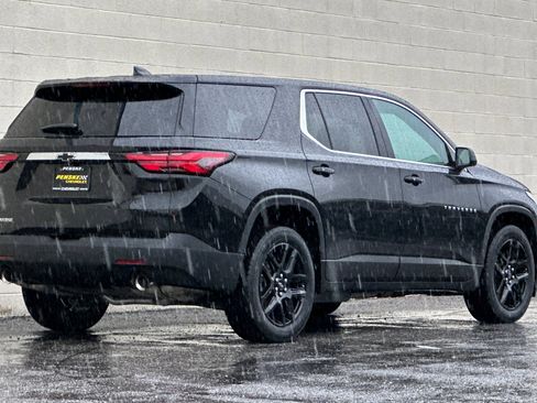 Certified 2022 Chevrolet Traverse LS image 4