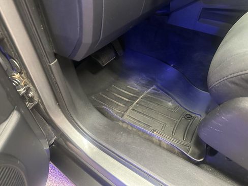 Used 2012 Jeep Liberty Sport w/ Popular Equipment Group image 17