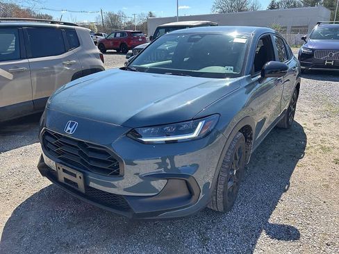 Certified 2023 Honda HR-V Sport image 2