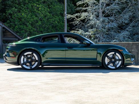 New 2026 Porsche Taycan Turbo AWD/4WD image 12
