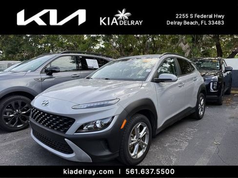 Used 2023 Hyundai Kona SEL w/ Cargo Package AWD/4WD image 4