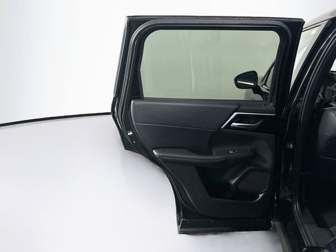 Used 2024 Mitsubishi Outlander SE Black Edition AWD/4WD image 27