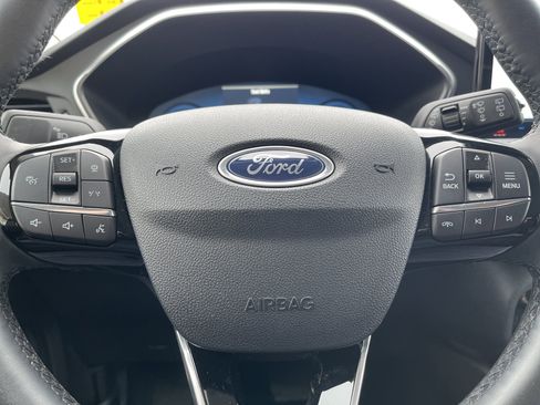 Used 2025 Ford Escape Platinum image 14