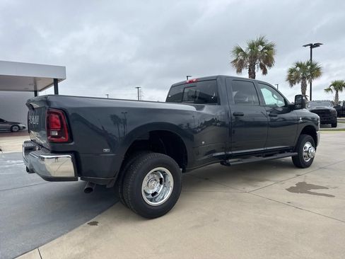 New 2026 RAM 3500 Tradesman AWD/4WD image 7