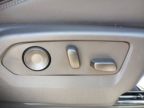 New 2025 Chevrolet Tahoe High Country image 23