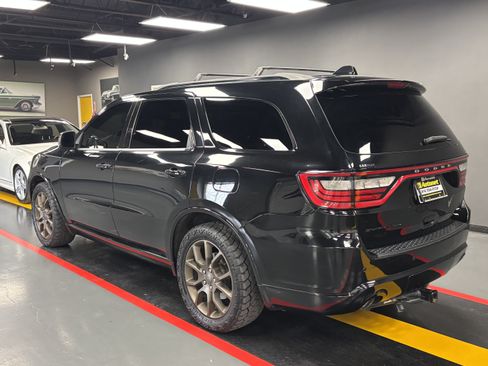 Used 2018 Dodge Durango GT w/ Technology Group RWD image 7