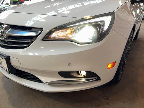 Used 2019 Buick Cascada Premium image 86