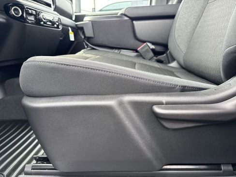New 2026 GMC Sierra 2500 SLE AWD/4WD image 12