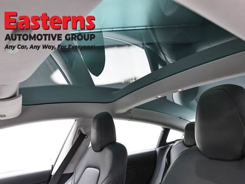 Used 2019 Tesla Model 3 Long Range image 29