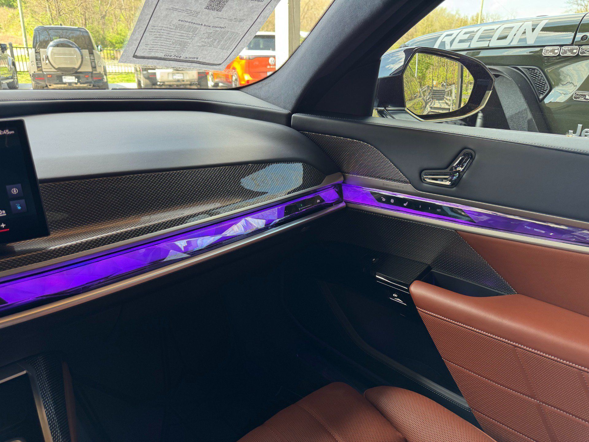Used 2025 BMW i7 eDrive50 w/ Executive Package RWD image 56