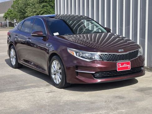 Used 2018 Kia Optima EX w/ Premium Package FWD image 6