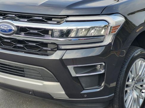 Used 2024 Ford Expedition Limited RWD image 8