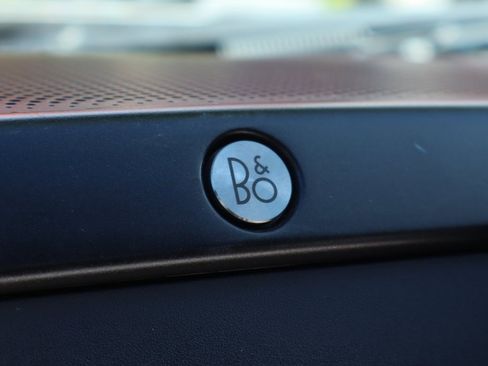 Used 2018 Ford F150 Raptor w/ Equipment Group 802A Luxury image 32