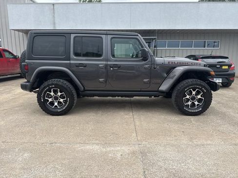 Used 2021 Jeep Wrangler Unlimited Rubicon AWD/4WD image 2