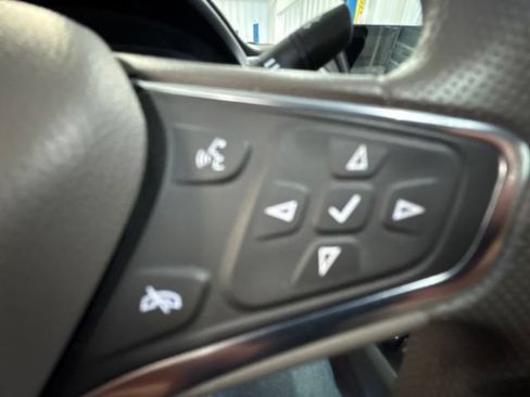 Used 2025 Chevrolet Malibu LT FWD image 18