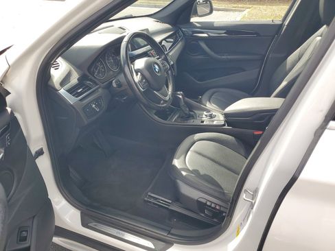 Used 2018 BMW X1 sDrive28i image 17