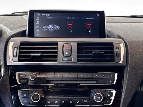 Used 2016 BMW M235i Convertible image 13