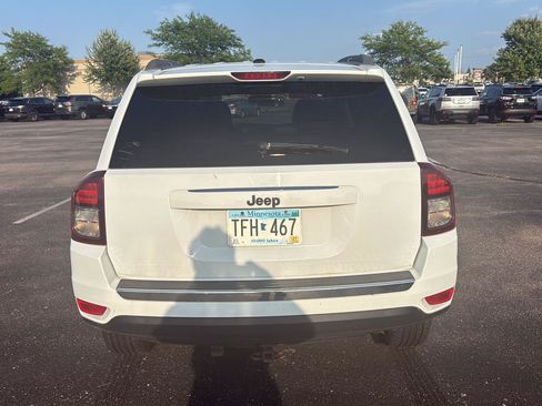 Used 2015 Jeep Compass High Altitude AWD/4WD image 4