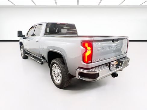 Used 2025 Chevrolet Silverado 2500 LTZ w/ LTZ Convenience Package AWD/4WD image 6