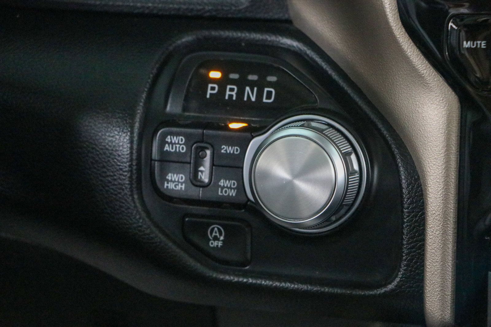 Used 2022 RAM 1500 Laramie w/ Laramie Southwest Edition AWD/4WD image 23