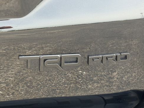 Used 2019 Toyota 4Runner TRD Pro AWD/4WD image 9