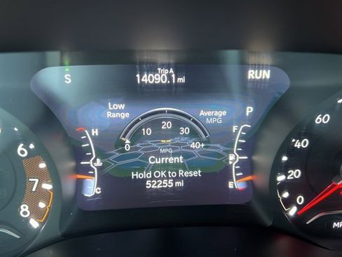 Used 2024 Jeep Compass Limited image 29