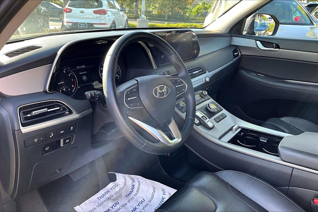 Used 2022 Hyundai Palisade SEL w/ 8P Bench Seat Package FWD image 9