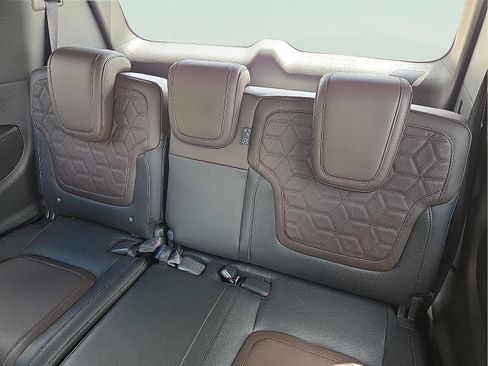 New 2026 Nissan Armada Platinum Reserve image 11