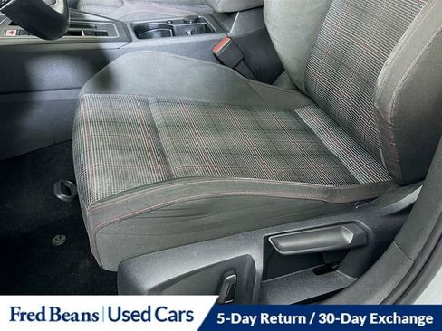 Used 2022 Volkswagen GTI SE image 20