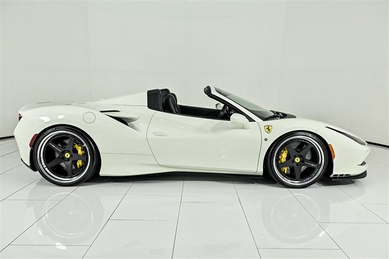 Used 2022 Ferrari F8 Tributo RWD image 17