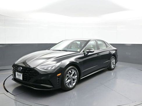 Certified 2023 Hyundai Sonata SEL FWD image 1