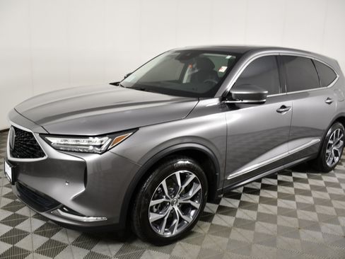 Certified 2024 Acura MDX SH-AWD w/ Technology Package image 10