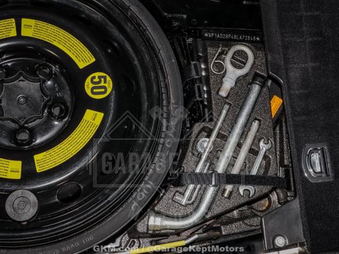 Used 2008 Porsche Cayenne GTS image 98