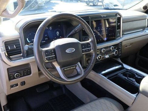 Used 2025 Ford F350 Platinum w/ Platinum Plus Package AWD/4WD image 19