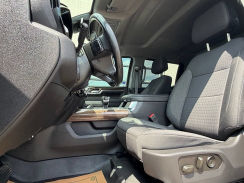 Used 2023 Chevrolet Silverado 1500 RST w/ Max Trailering Package AWD/4WD image 10