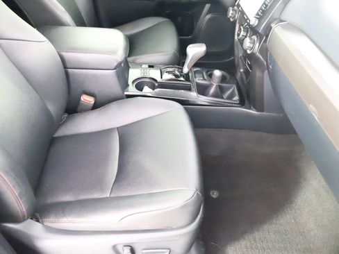Used 2020 Toyota 4Runner TRD Off-Road Premium w/ Moonroof Package AWD/4WD image 51