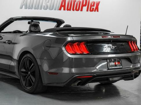 Used 2018 Ford Mustang Premium image 19