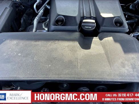 Used 2024 GMC Canyon AT4 AWD/4WD image 31
