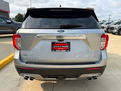 Used 2023 Ford Explorer Platinum w/ Technology Package AWD/4WD image 7