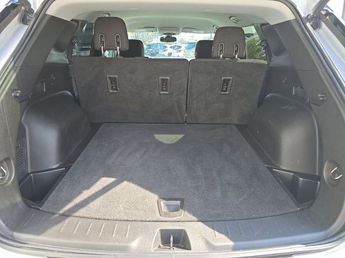 Used 2020 Chevrolet Blazer LT image 31