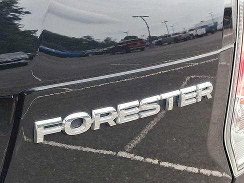 Used 2018 Subaru Forester 2.5i Limited AWD/4WD image 32