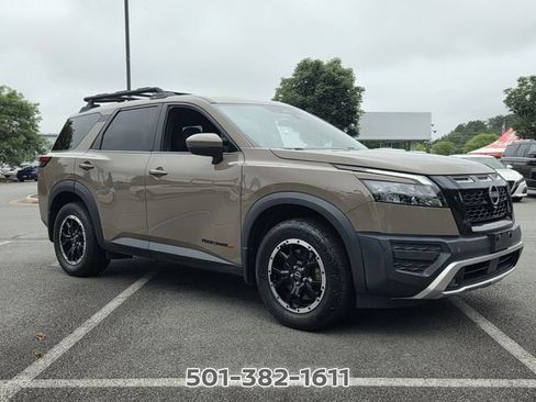 Used 2023 Nissan Pathfinder Rock Creek AWD/4WD image 7