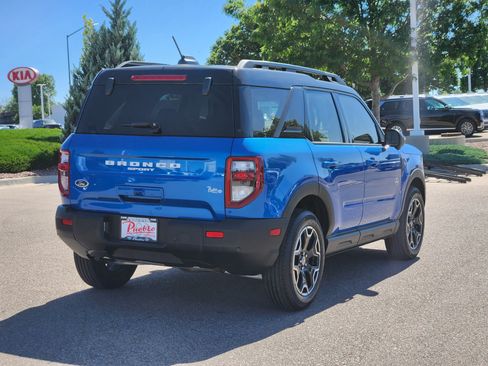 Used 2025 Ford Bronco Sport Outer Banks w/ Outer Banks Tech Package+ AWD/4WD image 3